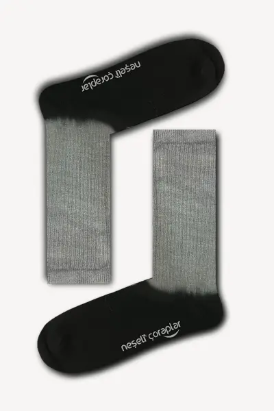 Siyah Renkli Batik Desenli Atletik Kadın Çorap