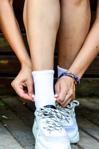 Düz Beyaz Havlu Kadın Atletik Çorap