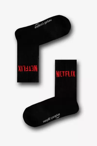 Siyah Netflix Desenli Atletik Kadın Çorap