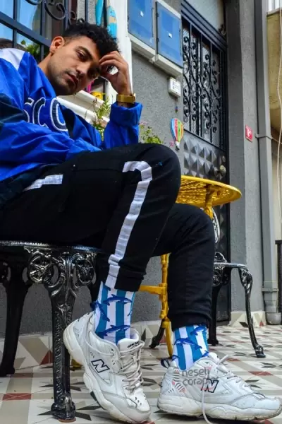 Mavi Yunus Desenli Renkli Erkek Çorap