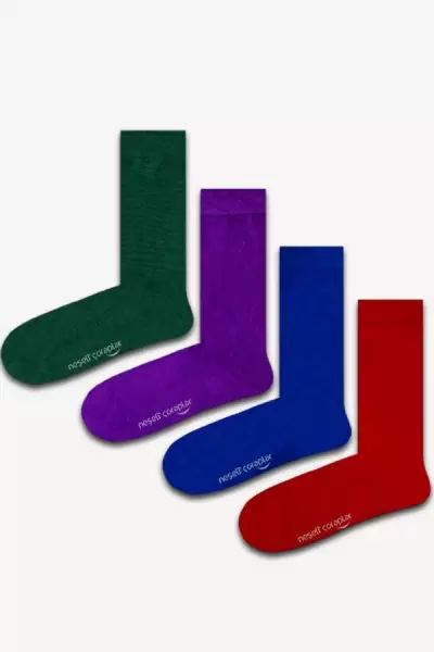 4'lü Rengarenk Renkli Çorap Set
